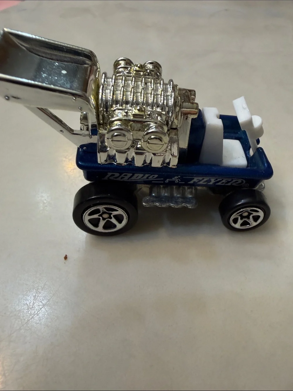 Hot Wheels radio flyer